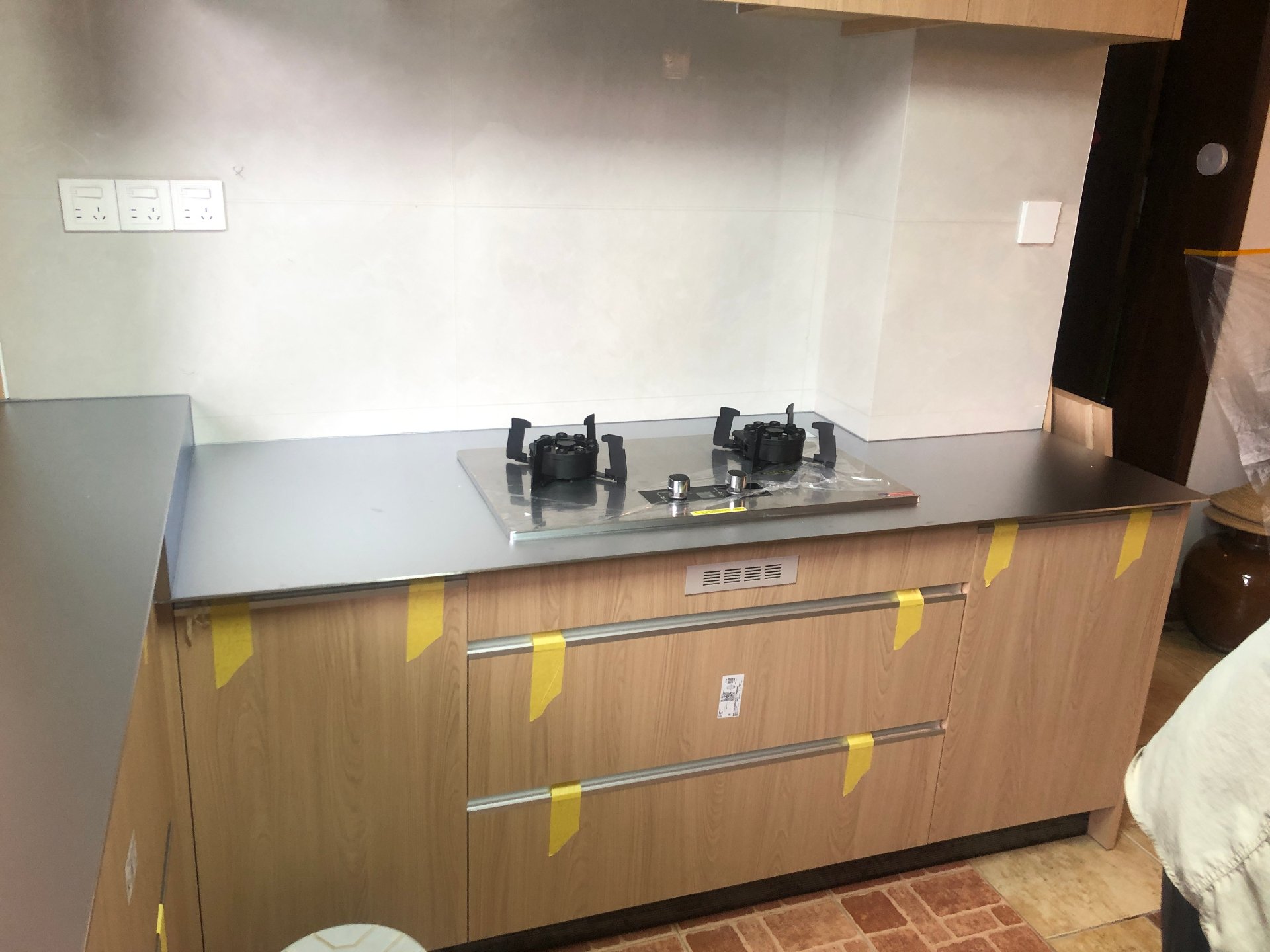 厨房灶台区实拍